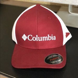 Maroon Columbia Hat L/XL